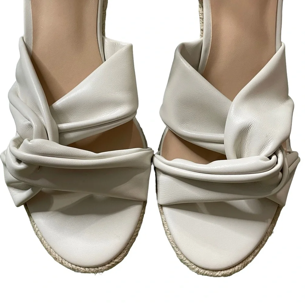 Bandolino Espadrille size 9.5M NWOT